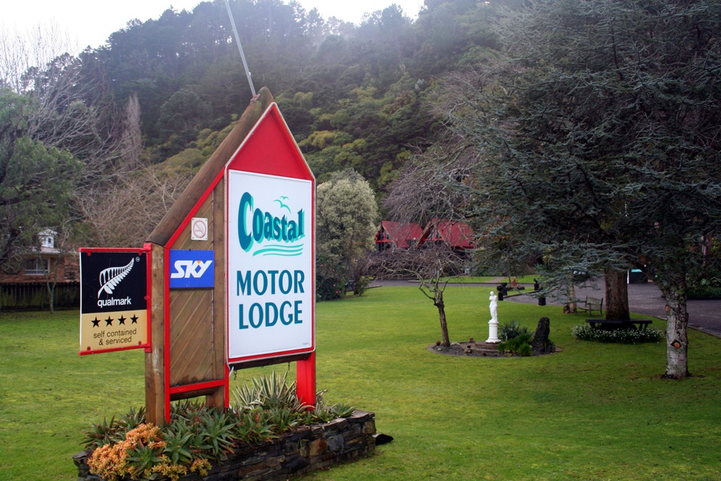 Coastal Motor Lodge